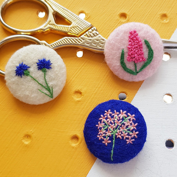 pink and blue flower set