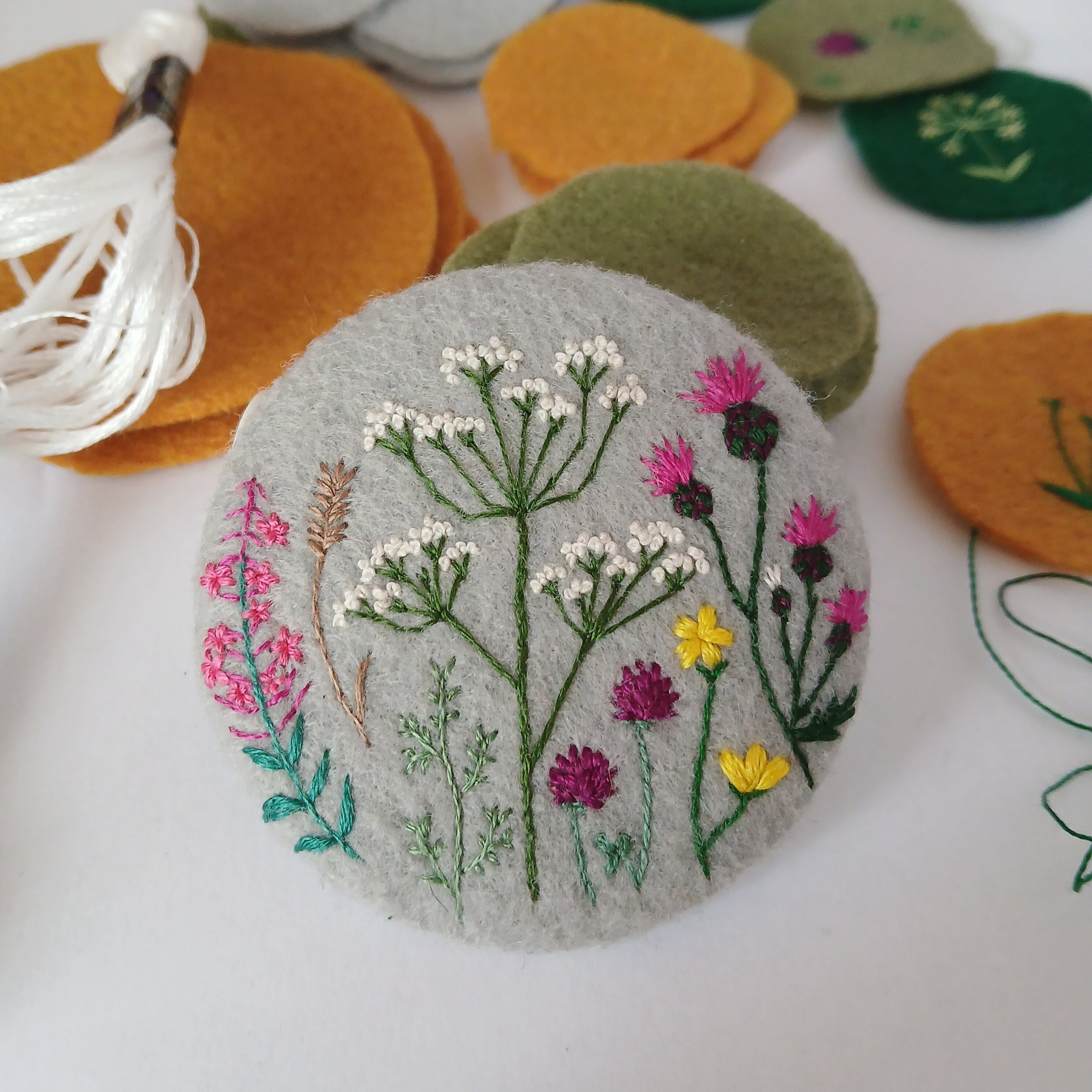 Wild meadow badge