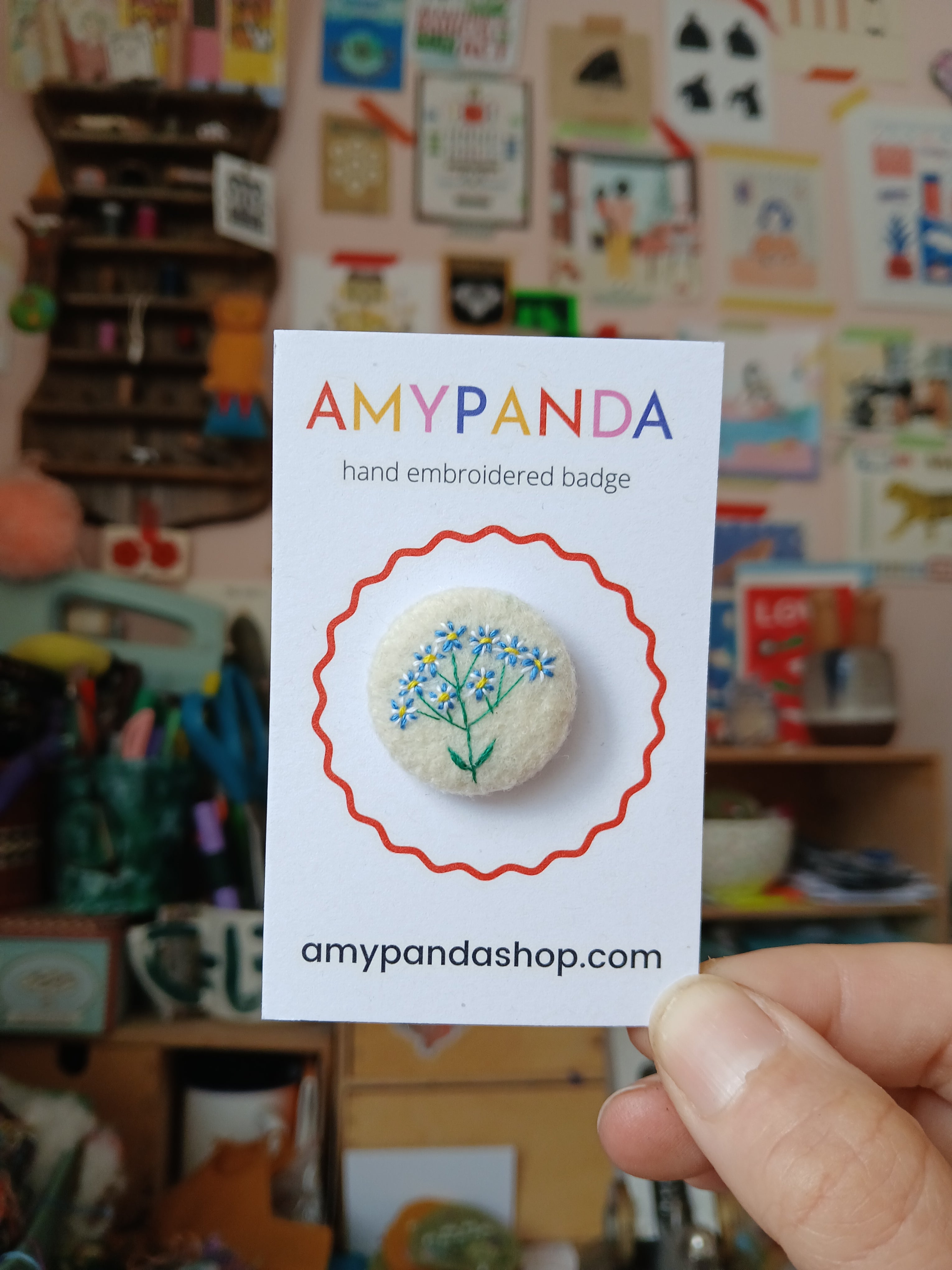 forget-me-not badge - amypanda