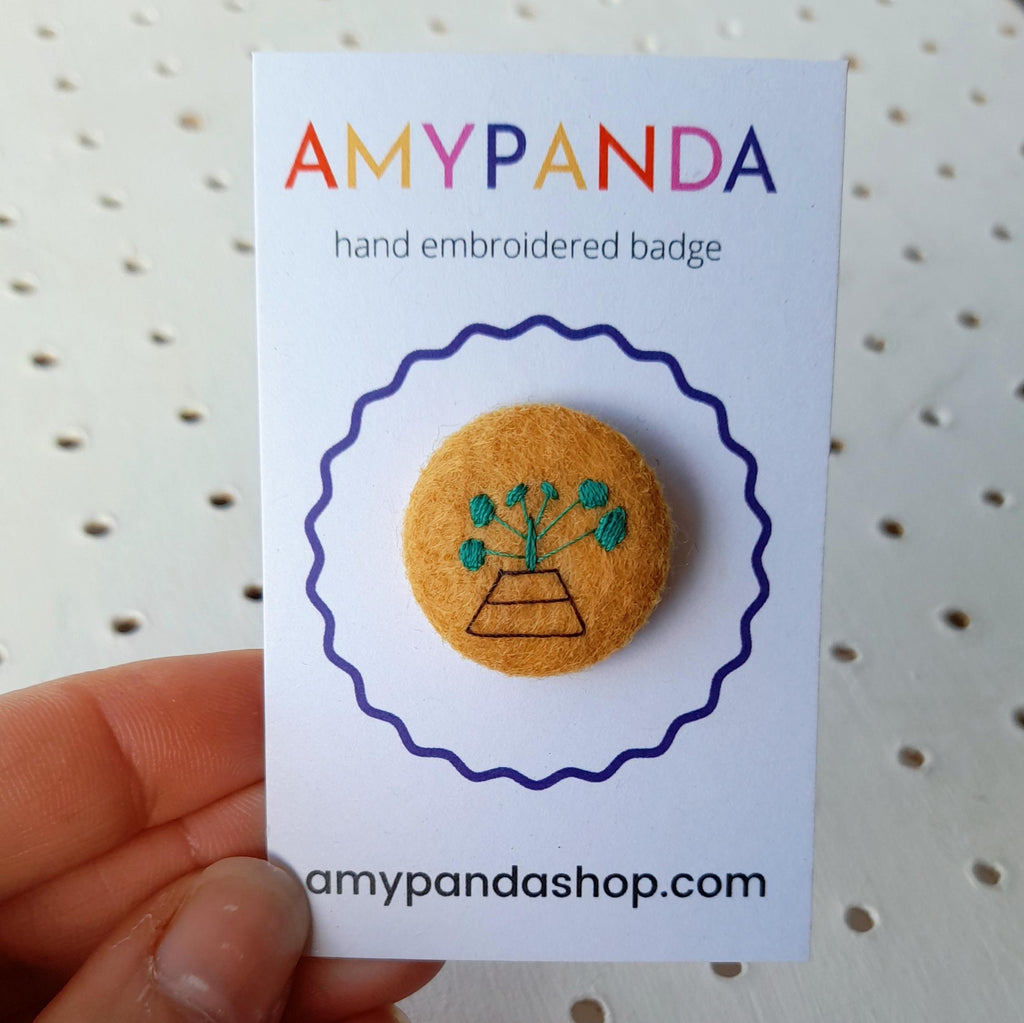 Pilea badge - amypanda