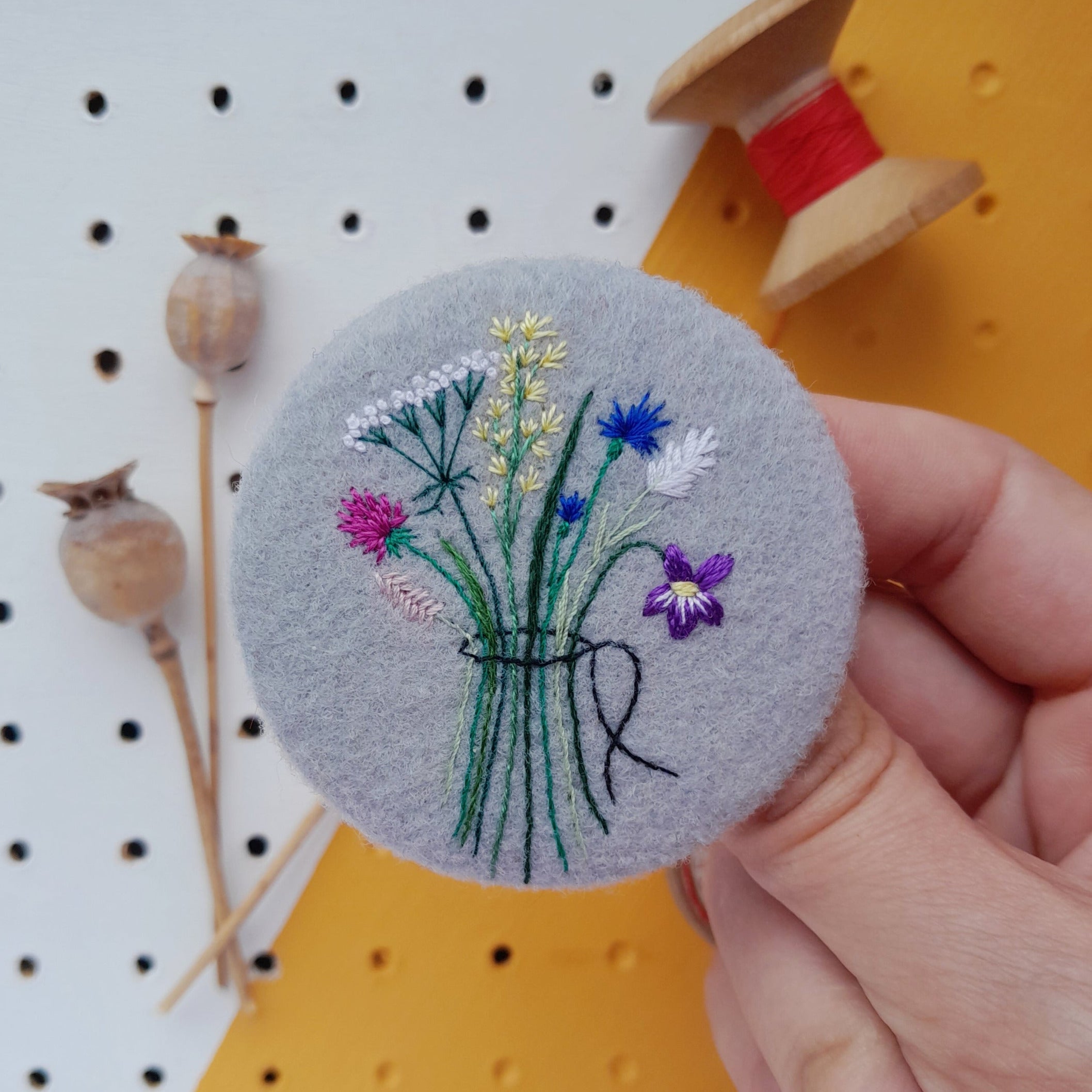 wild bouquet badge - amypanda