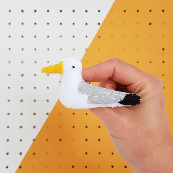 seagull brooch