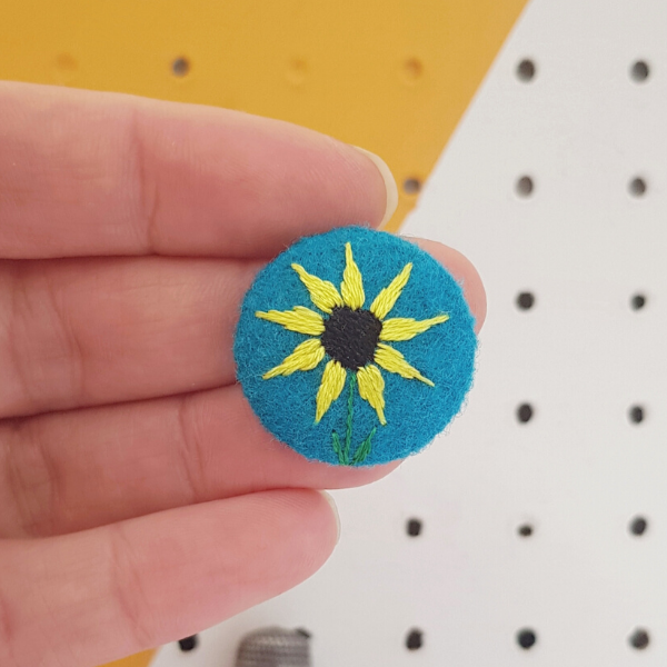 sunflower badge